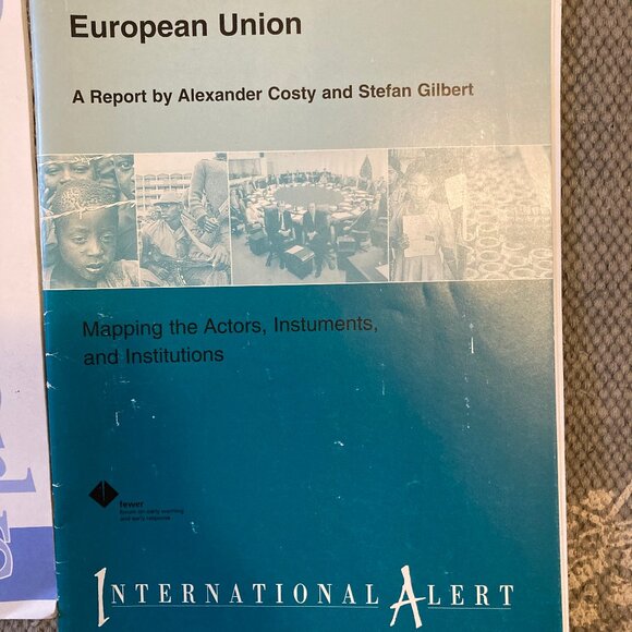 CLEARANCE: 10 International Relations, Peace & Conflict Resolution Journals - Picture 9 of 9